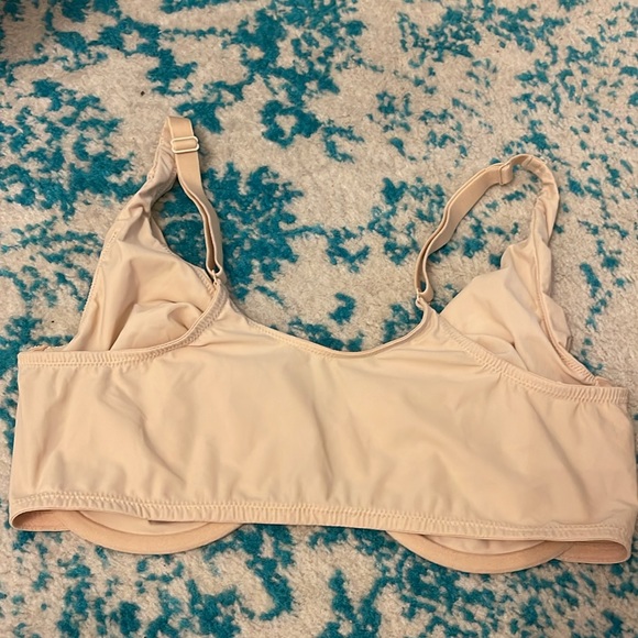 38D NWOT Delimira front closure bra - Picture 2 of 4